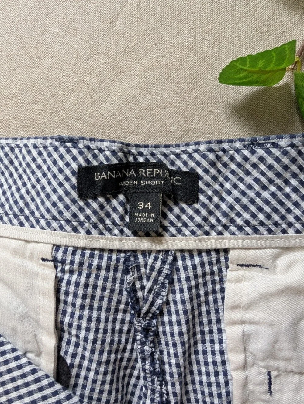 Banana Republic | Aiden Short